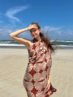 Crafted with love by skilled artisans in Jaipur, our Organic Cotton Seashell Print Sarong is the perfect companion for celebrating life’s unforgettable moments. Whether you’re lounging on the sand, dancing on the beach, or exploring a resort, this versatile sarong adds effortless style and comfort to your adventure. ✨ Why You'll Love It: Inspired by ocean seashells, beaches, and sunshine, its intricate design evokes a tropical vibe. Lightweight and breathable, it keeps you comfortable in any set Seashell Print, Celebrating Life, Sarong, Intricate Design, The Sand, Small Batches, Celebration Of Life, Jaipur, Fair Trade