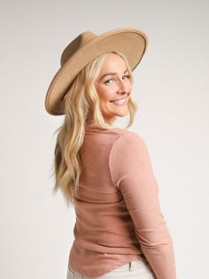 Our favorite fall looks are complete without a boutique hat! Throw on the "Fall Favorite Felt Hat" with a cute dress, booties, and a layered necklace for a winery day with friends. These hats are also perfect for a Nashville trip with a denim jacket, skort, and cowboy boots! PRODUCT DETAILS: Felt Hat 4 Color Options - Bone/Taupe, Tan/Whiskey, Black/Whiskey, Black/Black Faux Leather Band Gold Hardward MATERIAL AND CARE: 100% Polyester Hand Wash Gently and Separately or Dry Clean SIZING INFORMATIO Country Style Fall Rodeo Hat, Fitted Western Hat For Fall, Western Style Fitted Hat For Fall, Country Style Fedora For Fall Rodeo, Fitted Fedora For Spring Rodeo, Country Style Fedora For Rodeo In Fall, Spring Rodeo Fitted Fedora, Country Style Hats For Fall Events, Fitted Fall Hat With Short Brim