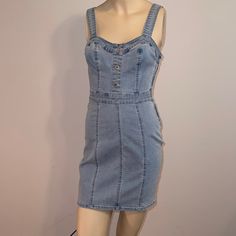 Nwt Guess Kassidy Dress In Light Wash Denim Women’s Size Small Denim Stretch Dress With 3 Buttons That Are Decorative, A Sweetheart Neckline And A Side Zipper Closure. Machine Was Warm And Dry On Low Cycle Light Wash Denim Mini Dress, Washed Denim Mini Dress, Medium Wash Mini Denim Dress, Medium Wash Knee-length Denim Mini Dress, Light Wash Knee-length Denim Mini Dress, Fitted Denim Blue Denim Dress, Fitted Denim Blue Dress, Trendy Light Wash Denim Mini Dress, Medium Wash Mini Length Denim Top