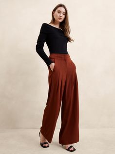 Ultra High-Rise Wide-Leg Pant | Banana Republic Factory High Waisted Wide Leg Dress Pants, Black High Waisted Pants, Elegant Goth, Professional Pants, Timeless Silhouettes, Navy Sailor, Sailor Pants, Young Women Fashion, Wide Leg Dress Pants