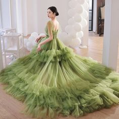 Elegant Off-Shoulder Tulle Ball Gown Evening Dress Green Evening Dress For Banquet During Prom Season, Green Ball Gown For Quinceanera, Green Tulle Evening Dress, Green Ruffled Ball Gown For Party, Green Evening Dress For Quinceanera And Prom Season, Green Ball Gown For Debutante Ball, Green Floor-length Dress For Quinceanera, Green Tulle Evening Dress With Ruffles, Floor-length Green Prom Evening Dress