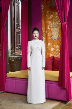 Elevate your style with our Ao Dai. Luxurious velvet and satin create a regal look, while the high neck and floor length add sophistication. Perfect for any formal occasion, this elegant ao dai will make you feel like royalty. Length: 150cm (Ao Dai), 110cm (Pants) Mean Blvd, Professional Cleaners, Formal Occasion, Satin Fabric, Floor Length, Special Features, Custom Color, Sleeve Styles, High Neck