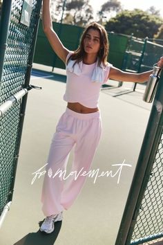 Hot Shot Crossover Set, Comfortable Go-dry Sweatpants For Loungewear, Go-dry Athleisure Sweatpants For Loungewear, Relaxed Fit Athleisure Sweatpants For Yoga, Relaxed Fit Sweatpants For Yoga, Comfortable Stretch Sweats For Workout, Comfortable Relaxed Fit Sweatpants For Workout, Moisture-wicking Relaxed Fit Sweats For Loungewear, Spring Comfortable Relaxed Fit Activewear