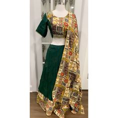 Get ready for Navratri with this beautiful and budget-friendly Chaniya Choli! with sequence work Features: Size: med 38 ) Length: 40 in Semi-stitched Bandhani Print Choli For Festive Occasions, Green Embroidered Anarkali Set For Festivals, Semi-stitched Green Choli For Navratri, Green Cotton Sets With Zari Work, Festive Bandhani Print Anarkali Set For Festivals, Bohemian Cotton Sharara For Diwali, Festive Anarkali Set With Bandhani Print, Multicolor Bandhani Print Chanderi Choli, Cotton Cutdana Dupatta