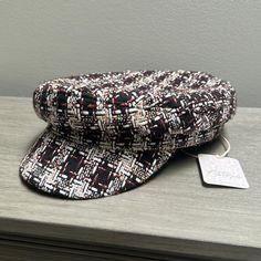 Brand New Free People Hat. Super Cute! Casual Visor Beret For Fall, Black Flat Cap For Spring, Retro Fall Hats One Size, Retro One Size Hats For Fall, Retro Fall Hat One Size, Retro Visor Hat For Fall, Chic Cap Hat, One Size Fits Most, Multicolor Flat Cap For Fall, Trendy Fall Cap Hat