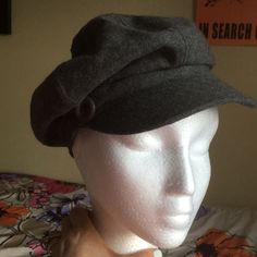 Reposhing This Item I Purchased From @Luckyg6611. Loved It, But Decided That I Am Not A Hat Gal. Questions? Leave A Comment Below! Newsies Hat, Newsie Cap, Page Boy Hat, Newsie Hat, Newspaper Boy Hat, Paper Boy Hat, Paperboy Cap, Box Jellyfish, Newsboy Cap Men