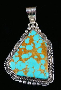 Native American Turquoise Jewelry, Vintage Turquoise Jewelry, Authentic Turquoise Jewelry, Silver Necklace Designs, Turquoise Jewellery, Metal Jewelry Making, Silver Turquoise Jewelry, Zuni Jewelry, Turquoise Jewelry Native American