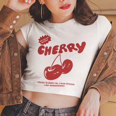 Kpop Grunge, Cherry Vintage, Y2k Outfit Ideas, T Shirt Cut, Graphic Crop Top, Korean Street, Summer Crop Tops, Cherry Print, Top Cropped