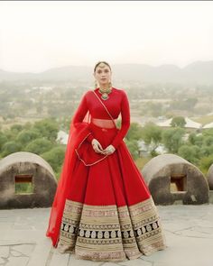 create this lehanga for this wedding season 🌹🌹 Aditi Rao Hydari Red Lehenga, Aditi Rao In Lehenga, Aditi Rao Lehenga, Red Lehnga Dress Indian, Aditi Rao Wedding, Aditi Rao Hydari Bridal, Simple Red Bridal Lehenga, Sabyasachi Red Lehenga, Aditi Rao Hydari Wedding