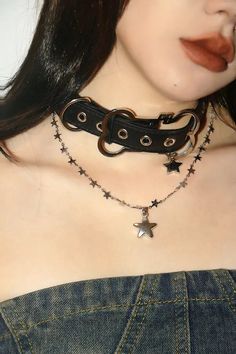 𝔇𝔢𝔱𝔞𝔦𝔩𝔰: Style: Egirls, Y2K, Grunge Materials: Alloy Metal & Stone Quantity: 1 pc (As shown) Features a star shape pendants & rhinestone tassels. This necklace is eye-catching & perfect for y2k looks Solid & durable quality Enjoy free shipping with a purchase of over 80$ Punk Star-shaped Necklace For Parties, Harajuku Style Black Jewelry, Trendy Star Charm Choker, Cute Black Choker Necklace, Y2k Looks, Kawaii Dog, Black Choker Necklace, Dog Bone, Y2k Grunge