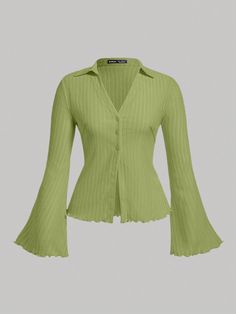 Verde Casual Collar manga larga Tela tejida Liso  Embellished Estiramiento medio Green Ruffled Tops For Winter, Green Ruffled Winter Tops, Winter Green Ruffled Tops, Modest Tops, Easy Trendy Outfits, Modest Fashion Outfits, Spring Shirts, Plus Size T Shirts, Primavera Estate