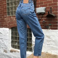 Nwt Classic Levi’s Tapered Leg 11” Rise 14.5” Waist 31” Inseam 7” Leg Opening Pet & Smoke Free Home Levis Straight Wedgie Jeans, Levis Wedgie High Rise Jean, Levis Jeans High Waist, Bigh Rise Levis, Levis Ribcage Bootcut Jeans, Levis 501 Classic Women, Levi 501 Jeans Women Levi's®, Levis 474 Loose Fit, Levis Midrise Boyfriend Jeans