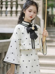 ❤Little fragrance style cardigan + Chinese dress❤︎ Chinese Dress, Style Cardigan, Cheongsam, Womens Fall, Dresses Xs, Two Piece, Fragrance, Dresses