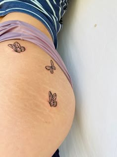 Side Tattoos Women Butterflies, Butterfly Tattoo Side Hip, Side Of Thigh Tattoo Women, Butterfly Tattoo On Leg For Women, Butterfly Bum Tattoo, Side Hip Tattoos Unique, Small Hip Tattoos Women Side Thighs, Lower Back Tattoos For Women Unique, Butterfly Hip Tattoo