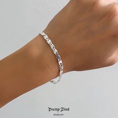 Product Details + Care - 14k White Gold Plated - 1 Bracelet - Wipe Clean 6.9” Length Made In Italy Photos Pretty Bird Usa Llc 2023 Ig @Prettybird_usa Www.Prettybirdjewelry.Com Italy Photo, Bird Jewelry, Pretty Birds, Womens Jewelry Bracelets, Chain Bracelet, Diamond Cuts, Gold Plate, Plating, White Gold