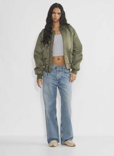 LOW-SLUNG BAGGY JEAN Trendy Relaxed Fit Cropped Jeans For Streetwear, Relaxed Fit Cropped Jeans For Streetwear, Spring Urban Style Flare Jeans In Rigid Denim, Urban Relaxed Fit Flare Jeans With Five Pockets, Casual Cropped Jeans For Fall Streetwear, Relaxed Fit Utility Flare Jeans For Streetwear, Relaxed Jeans With Pockets For Fall, Fall Cropped Tapered Leg Jeans For Streetwear, Fall Tapered Leg Cropped Jeans For Streetwear