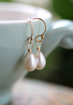 Freshwater Pearl Earrings, Gold Pearl Earrings, Dainty Teardrop Pearl Earrings, Ivory Freshwater Pearl Earrings, Simple, June Birthstone Earrings Gold Pearl, Teardrop Pearl Earrings, Rings Pearl, Gold Minimalist Jewelry, Pearl Earrings Gold, Black Pearl Earrings, Ivory Earrings, Earring Sets, Freshwater Pearl Earrings