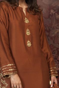 Maya A (Two Piece)-Restocked– Zaaviay Embroidered Brooches, Pakistani Party Wear, Pakistani Fashion Casual, Kurti Embroidery Design, Pakistani Dresses Casual, Pakistani Fashion Party Wear, Kurti Neck Designs, Kurta Designs Women, Simple Pakistani Dresses