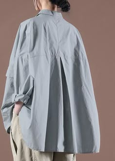 Classy Light Green Spring Asymmetrical Design Top Long Sleeve Blouse Casual Fashion, Green Spring, Comfortable Room, Dress Shirts For Women, Modest Fashion Outfits, Asymmetrical Design, Fashion Design Clothes, 가을 패션, Mode Inspiration