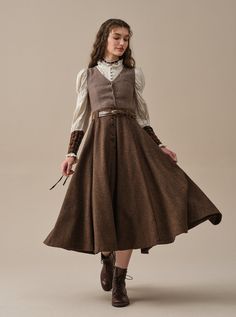 Casual 1920s Outfit, Masculine Female, 1920s Outfit, Movement Fashion, Ideas For Characters, Random Clothes, Color Season, Prairie Style, Cape Coat