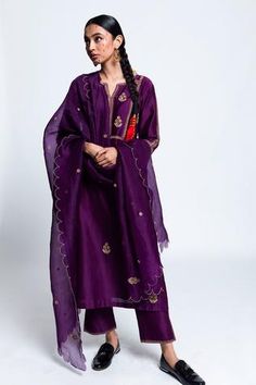 Shop for Label Earthen Purple Chanderi Silk Kurta Set for Women Online at Aza Fashions Organza Kurta, Asian Wedding Dress Pakistani, Silk Kurta Set, Silk Overlay, Asian Wedding Dress, Pakistani Fashion Casual, Dress Gallery, Cotton Slip, Silk Kurta