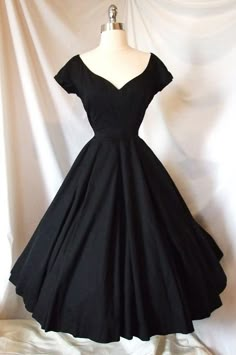 A Line Black Satin Cocktail Party Dresses Chotronette Cocktail Dress, Vintage Cotillion Dress, Black Satin Prom Dress, Simple Party Dress, Wedding Evening Gown, Portrait Dress, Fiesta Outfit, Short Dress Styles, Cocktail Party Dresses