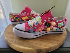 Cute Candyland sneakers are a great look for any little girl. Please attach note at checkout with size. No half sizes please Birthday Shoes, 9 Birthday, Sneaker Ball, Painted Sneakers, Shoes Flip Flops, Girls Shoes Sneakers, Painted Hats, Shoes Diy, Fancy Shoes