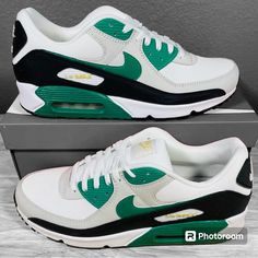 **Title:** Nike Air Max 90 Malachite White Black Us Men's 8- Brand New **Description:** Up For Sale Is A Brand New Pair Of Nike Air Max 90 In The Stylish Malachite White Black Colorway. These Shoes Are In A Us Men's Size 10.5 And Come With The Original Box And Packaging. **Condition:** - Brand New, Never Worn - Comes With Original Box And Packaging **Features:** - Color: Malachite White Black - Size: Us Men's 8 - Classic Air Max 90 Silhouette - Premium Materials For Durability And Style - Iconic Nike Air Max 90 Mens, Nike Shoes Women Fashion, Black Athletic Shoes, White Basketball Shoes, Adidas Shoes Mens, Air Shoes, Nike Air Shoes, Custom Nike, Nike Tennis Shoes