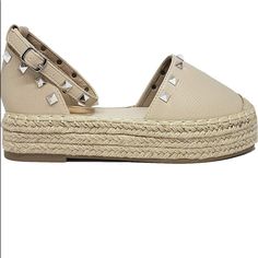 New Beige Espadrilles With Platform! Beige Espadrilles For Vacation, Beige Espadrilles For Summer Day Out, Trendy Beige Espadrilles With Woven Sole, Trendy Beige Espadrilles For Summer, Trendy Beige Espadrilles For Vacation, Trendy Beige Espadrilles With Round Toe, Trendy Beige Round Toe Espadrilles, Beige Flat Heel Summer Espadrilles, Flat Beige Espadrilles For Summer