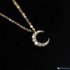 OrcaJump - Elegant Crescent Moon Necklace with A Shimmering Finish Moon Crescent Necklace, Fairy Light Lantern, Moon Necklace Gold, Moon Jewellery, Space Necklace, Moon Accessories, Necklace Drawing, Nose Ring Jewelry, Moon Necklaces