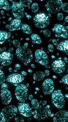 many blue diamonds are shown in this close up photo, and they look like they have been