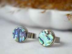 Abalone Muschel Ring Silber, Paua Abalone verstellbarer Ring, Abalone Schmuck, Perlmutt Ring, rund, Statement Ring, Geschenk für Sie https://anvira10.com/products/abalone-muschel-ring-silber-paua-abalone-verstellbarer-ring-abalone-schmuck-perlmutt-ring-rund-statement-ring-geschenk-fur-sie ANVIRA #Bestseller Ring Frame, Abalone Ring, Abalone Jewelry, Frame Ring, Shell Ring, Paua Shell