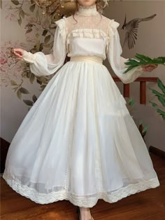 Gaun Abad Pertengahan, Dresses By Style, Old Fashion Dresses, Vintage Princess, Elegante Casual, Fairytale Dress, Vestidos Vintage, Vintage Style Dresses, Fairy Dress