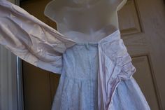 "Gunne Sax dress. No size labeled - estimated medium 7/8 - please see measurements. Zips in the back . Condition - has wrinkles from storage and shows wear but no flaws that stand out. Measurements taken across front laid flat 16\" across front armpit to armpit 13.5\" across front of waist 42\" length armpit to bottom" Strapless Lace Dress With Boned Bodice, Strapless Overbust Dress With Corset Back For Wedding, Overbust Strapless Dress With Corset Back For Wedding, Lace Strapless Dress With Fitted Bodice For Prom, Strapless Fitted Dress For Debutante Ball, Strapless Lace Bodice Dress, Wedding Strapless Dress With Boned Bodice, Fitted Strapless Overbust Dress For Wedding, Fitted Strapless Overbust Wedding Dress