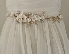 Bridal Belts And Sashes, Wedding Belts And Sashes, Wedding Earrings Chandelier, Bridal Hair Combs Pearl, Dress Belts, Bridal Sash Belt, Flower Belt, Accessory Inspo, Earrings And Necklace Set