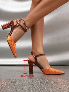 Pu Pu, Chunky Heel Pumps, Ankle Strap Pumps, Strap Pumps, True Life, Thick Heels, Woman Colour, Chunky Heel, Chunky Heels