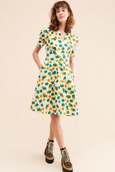 Rent Tessa Dress from Nuuly. Pick 6 items for $98/month. Free shipping + returns. Summer V-neck Dress With Fitted Waist, Knee-length Floral Midi Dress With Fitted Waist, Mid-length Lined Summer Dress, Floral Print Knee-length Cocktail Dress, Spring Lined Midi Dress, Chic Spring V-neck Fit And Flare Dress, Retro Knee-length Dress For Day Out, Fitted Waist Midi Dress For Garden Party, Fitted A-line Floral Dress For Day Out