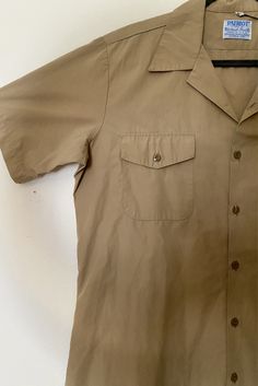 Color: Khaki Brand: Patriot styled by Weintraub Bros. Co. Made in USA 65% Polyester, 35% Cotton Black Short Sleeve Shirt, Light Blue Shorts, Brown Shorts, 70s Vintage, Color Khaki, Blue Shorts, Black Shorts, Button Up Shirt, Hawaiian Shirt