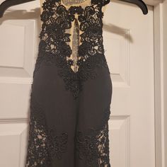 Amazing Dress For Homecoming Or Wedding! Black Gown With Mesh Insert With Sequin Embroidery. Open To Offers! Lace Gown With Intricate Embroidery For Gala, Black Gown With Fitted Bodice, Lace Evening Dress With Intricate Embroidery For Gala, Sheer Back Gown For Wedding And Prom Season, Floor-length Lace Back Gown For Prom, Sheer Back Wedding Gown For Prom Season, Lace Back Prom Gown, Sleeveless Evening Gown With Intricate Embroidery, Evening Gown With Intricate Embroidery And Sleeveless Design