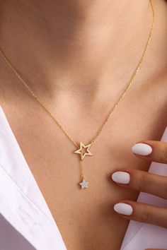 Star-shaped Charm Necklaces For Jewelry Making, Adjustable Star-shaped Necklace With Delicate Chain, Adjustable Star Charm Necklaces, Adjustable Star Charm Necklace, Elegant Star-shaped Lariat Necklace Gift, Elegant Star Lariat Necklace Gift, Lariat Necklaces With Star Charm For Gift, Lariat Necklace With Star Charm For Gift, Gift Lariat Necklace With Star Charm