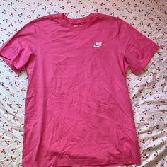 Nike Tee In Vibrant Pink Never Worn In Perfect Condition. Size Small Nike Sporty Pink T-shirt, Nike Pink T-shirt For Summer, Nike T-shirt For Spring Streetwear, Nike Spring Short Sleeve Tops, Nike Short Sleeve Tops For Spring, Nike Pink Crew Neck Top, Nike Basic Tops For Spring, Sporty Pink Nike T-shirt, Nike Pink T-shirt With Graphic Print