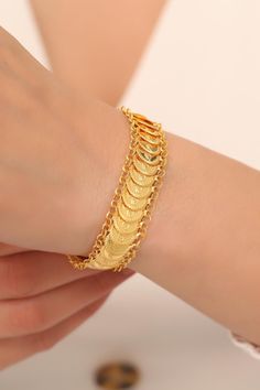 14K Solid Gold  Monogram Bracelet / Turkish Embossed  Coin  Bracelet / Ottoman Sign Pressed Disc Bracelet * Gold KT: 14K Solid Gold * Gold Color: Dark Yellow Gold (The colors are exactly the same as in the photo) * Chain Lengths: 7"-8" Follow on Instagram - @bayargold.tr My Web Site - https://www.bayargold.com * Bayar Gold is a fine jewelry company. Please do not hesitate to ask us questions. We are always here to help you. * All items are packed in the high-quality jewelry box. The gift message Photo Chain, Monogram Bracelet, Disc Bracelet, Coin Bracelet, Gold Armband, Gold Monogram, Dark Yellow, Gift Message, Jewelry Companies