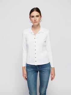 Your classic, collared button up with front seams for a flattering touch. Keep it buttoned for a perfectly polished look, or let a few loose when those happy hour plans happen… (This one comes in Optic White.) | Women's Jarah Top in Optic White | Ethical Essentials Polished Look, Happy Hour, The Body, Full Length, Length Sleeve, Button Up, Let It Be, Bra, Collar