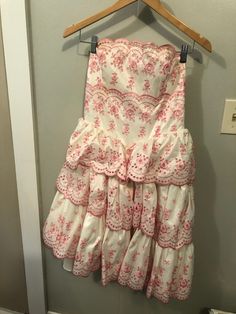 Floral Pink Dress, Prom Attire, Betsey Johnson Dress, Dress Shops, Floral Party Dress, Cupcake Dress, Cute Skirt Outfits, Tea Party Dress, Vintage Floral Dress