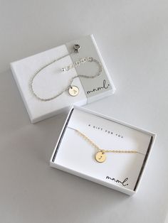 Dainty and cute, these Eri mini disk bracelets can be personalized with the initials of you and your bestie! Each order includes 2 bracelets in your choice of size, lettering style, and finish (gold, rose gold, or silver) - so, you each can have a personalized piece made just the way you want. The perfect Christmas gift idea for your best friend, sisters, or mother and daughter! This listing includes two [2] bracelets. | MATERIAL * Gold filled * Rose gold filled * Sterling silver - temporarily S Twin Sister Bracelet, Simple Personalized Jewelry For Friendship, Personalized Simple Jewelry For Friendship, Minimalist Charms Bracelet For Personalized Gift, Minimalist Charm Bracelet For Gift, Minimalist Personalized Bracelet For Birthday, Personalized Round Charm Bracelet For Best Friend, Minimalist Gift Bracelet, Minimalist Charm Bracelet For Mother's Day