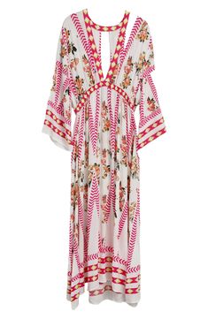 Hit the beach or kick it poolside in this flowy kaftan that features an allover floral pattern, kimono-inspired sleeves and a border-print hem. Plunge neck Kimono-inspired sleeves 100% rayon Hand wash, line dry Imported Pink Floral Print Kaftan Beachwear, Floral Print V-neck Kaftan For Beach Cover-up, Long Floral Embroidered Kaftan For Beach Cover-up, Pink Floral Print Kaftan For Beach Cover-up, Pink Floral Print Kimono Beach Cover-up, Border Print, Nordstrom Rack, Floral Pattern, Cover Up