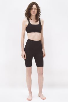 Technical Activewear For Yoga, Comfortable Compressive Activewear For Training, Black Seamless Nylon Activewear, Black Nylon Seamless Activewear, Comfortable Compression Activewear With Light Support, Casual Black Compression Sports Bra, Compressive Black Activewear For Summer, Black Compressive Technical Activewear, Black Compressive Activewear For Summer