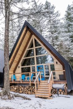 best accommodations in alaska Cabins With Loft, Aframe Cabins, Frame Cabins, Seward Alaska, A Frame Cabins, Kenai Fjords National Park, Loft Bedroom, Porch Veranda, Winter Cabin