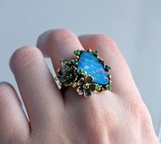 Exquisite Opal Ring Gift, Exquisite Opal Ring For Gift, Luxury Multi-stone Opal Ring Gift, Luxury Multi-stone Opal Ring For Gift, Unique Opal Gemstone Ring As Gift, Unique Opal Ring As A Gift, Fine Jewelry Ethiopian Opal Ring As Gift, Nature-inspired Opal Ring Gift, Fine Jewelry Green Opal Ring