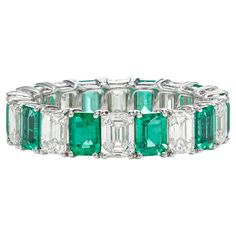 Luxury Intricate Emerald Ring For Anniversary, Classic Green Gemstone Eternity Band, Classic Green Eternity Band For Formal Occasions, Classic Green Round Cut Eternity Band, Green Round Cut Eternity Band For Formal Occasions, Emerald Shape Engagement Rings, Emerald Cut Diamond Eternity Band, Memory Ring, Emerald Eternity Band